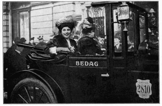 Geraldine Farrar in a car